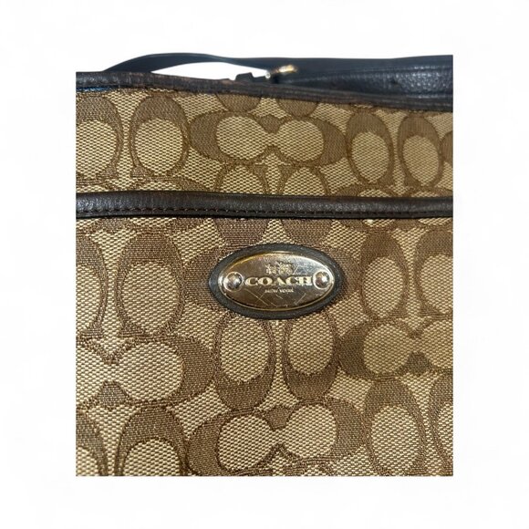 Coach Crossbody Bag & Wristlet Wallet Set – Fair, Well Loved, $25 Deal - Picture 3 of 11